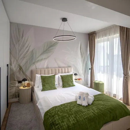 Laguna Breeze In Infinity Pool And Parking Apartamento *
